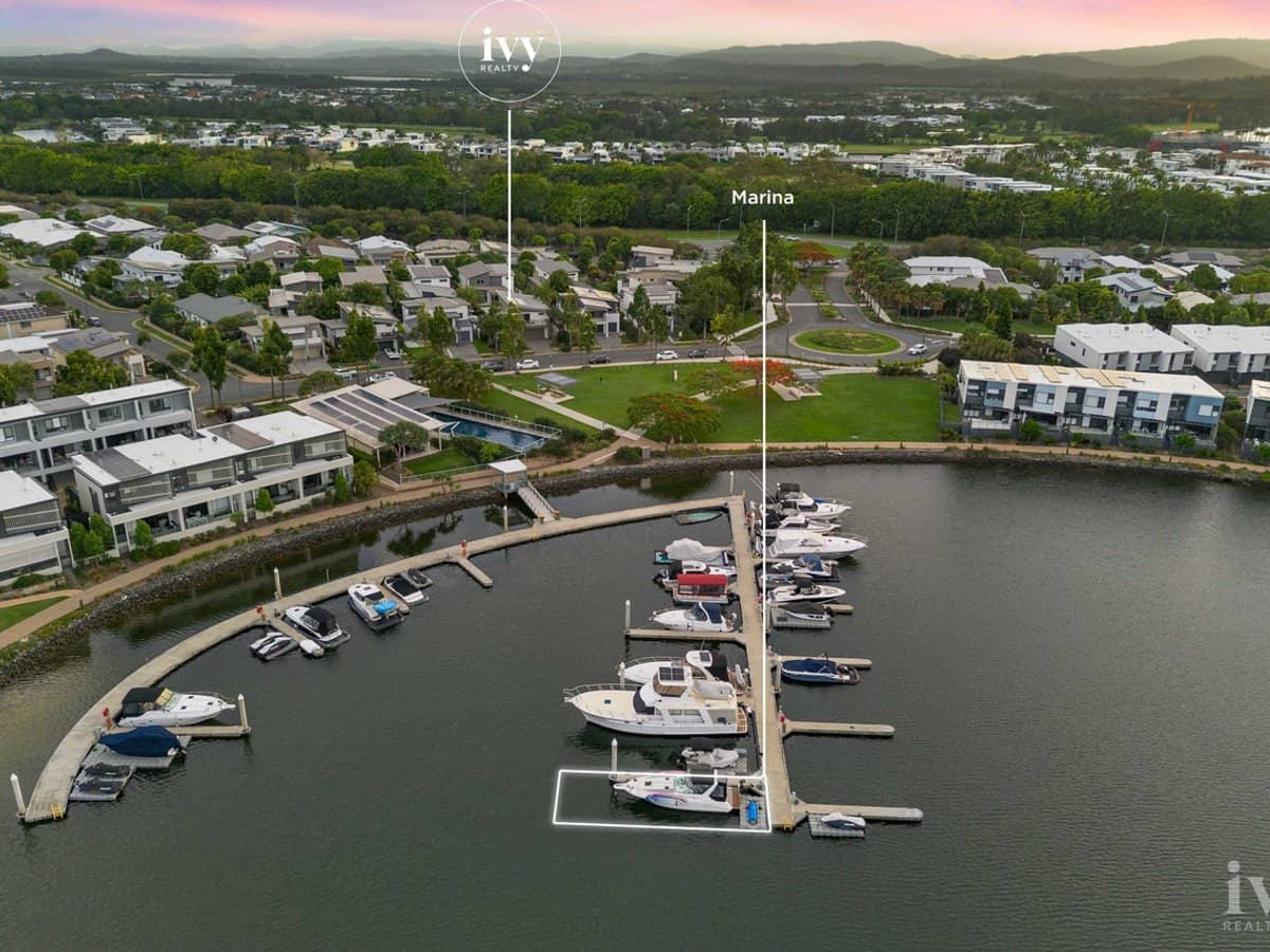 8 Cova Boulevard, Hope Island - Thumbnail 2