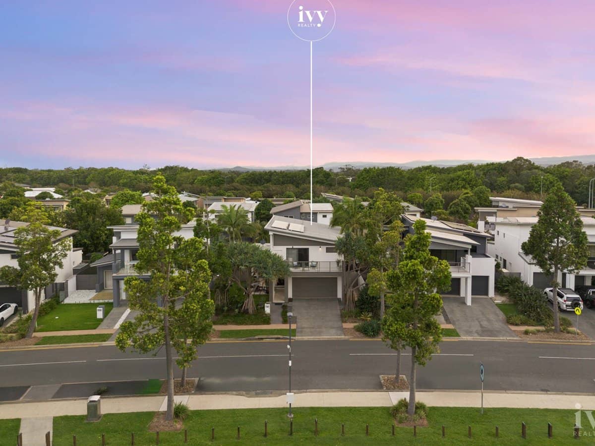 8 Cova Boulevard, Hope Island - Thumbnail 22