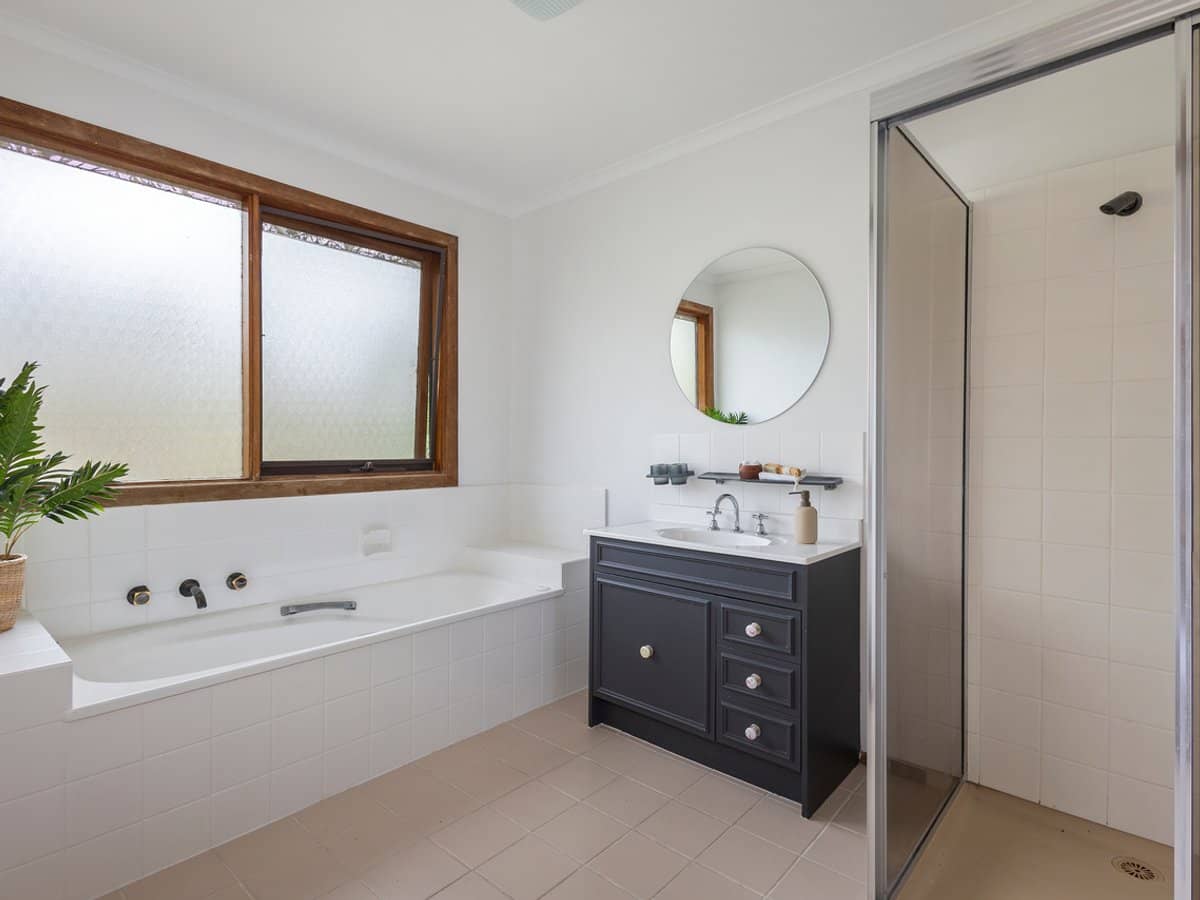 42 Murawa Drive, ROSEBUD - Thumbnail 12