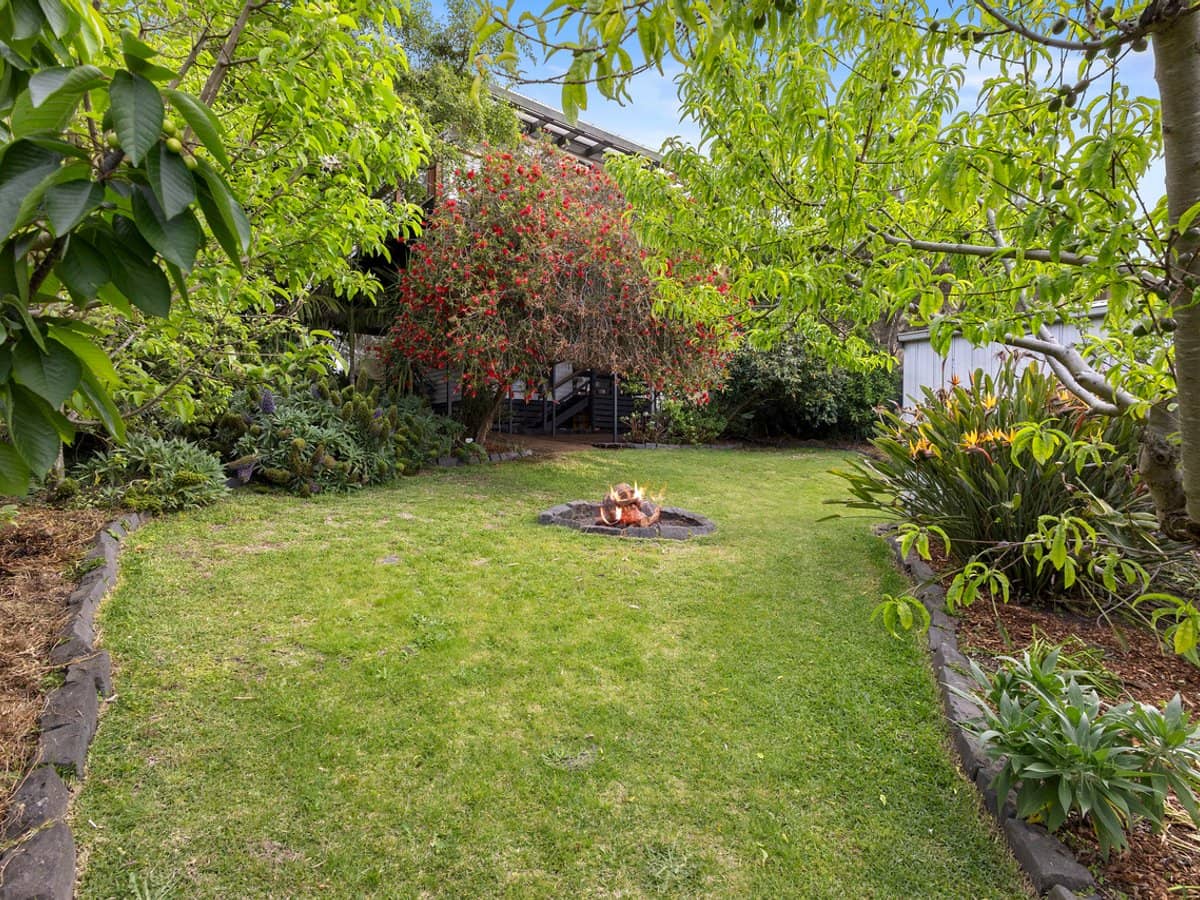 42 Murawa Drive, ROSEBUD - Thumbnail 18