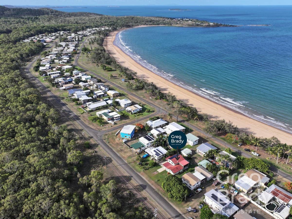 119 Zelma Street, GRASSTREE BEACH - Thumbnail 2