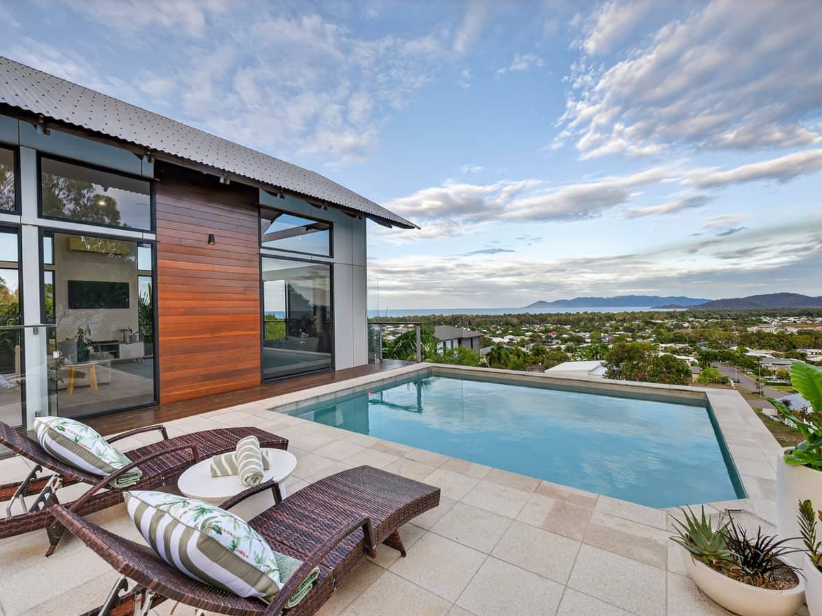 3 Bray Court, BUSHLAND BEACH - Thumbnail 1