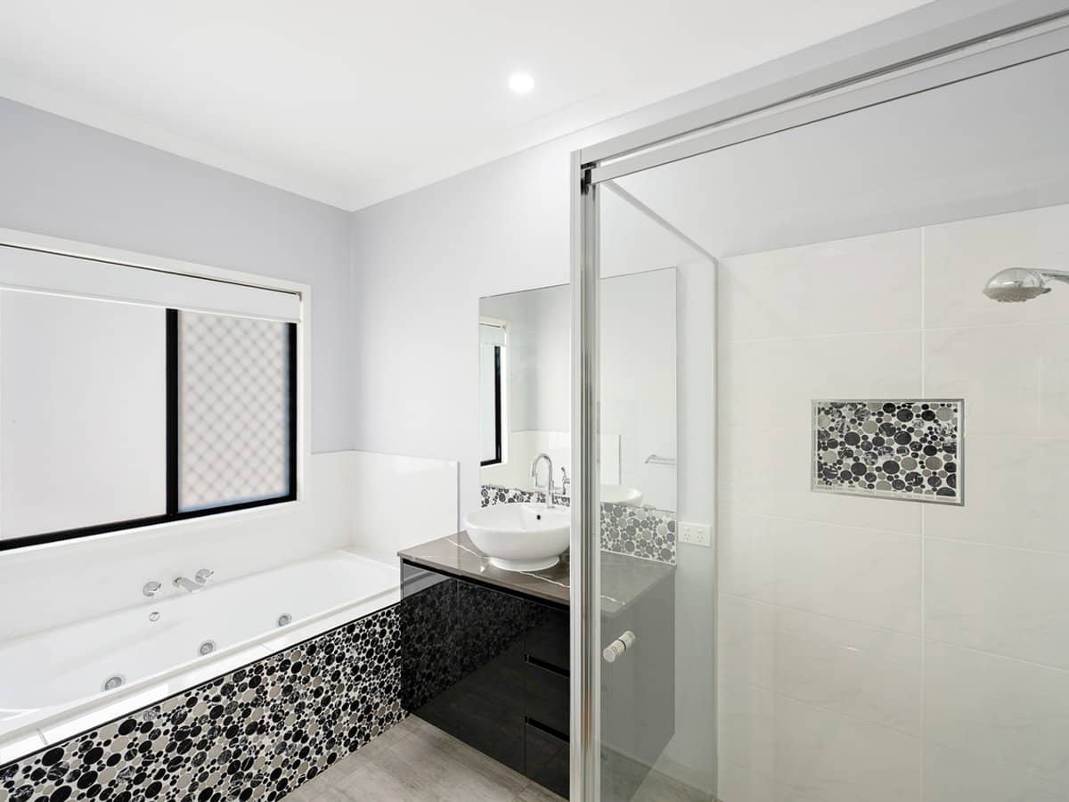 113 Boles Street, WEST GLADSTONE - Thumbnail 14