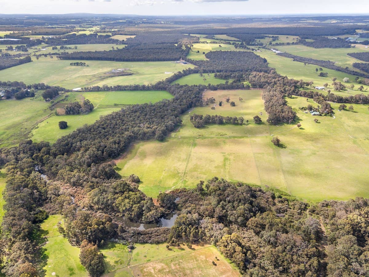 348 Bramley River Road, OSMINGTON - Thumbnail 21