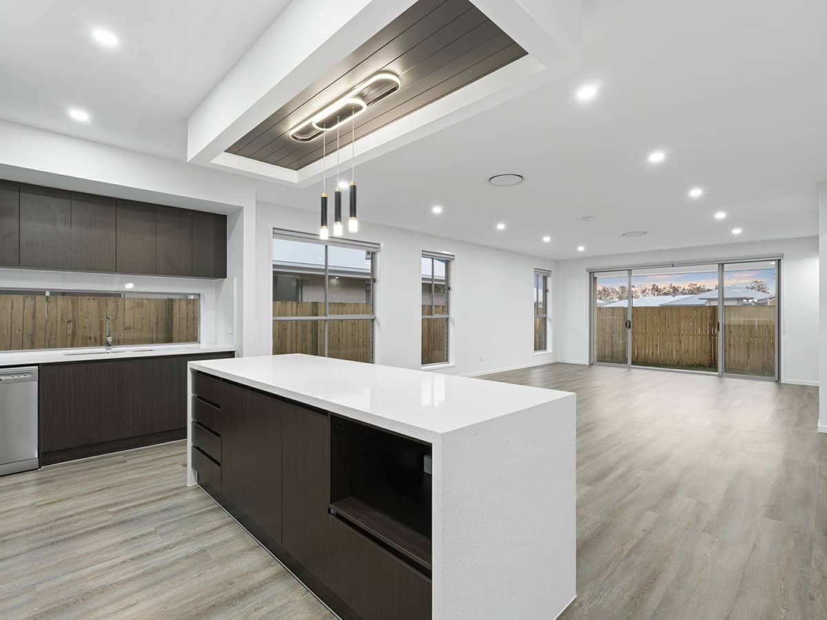 43 Endeavour Circuit, SOUTH MACLEAN - Thumbnail 5