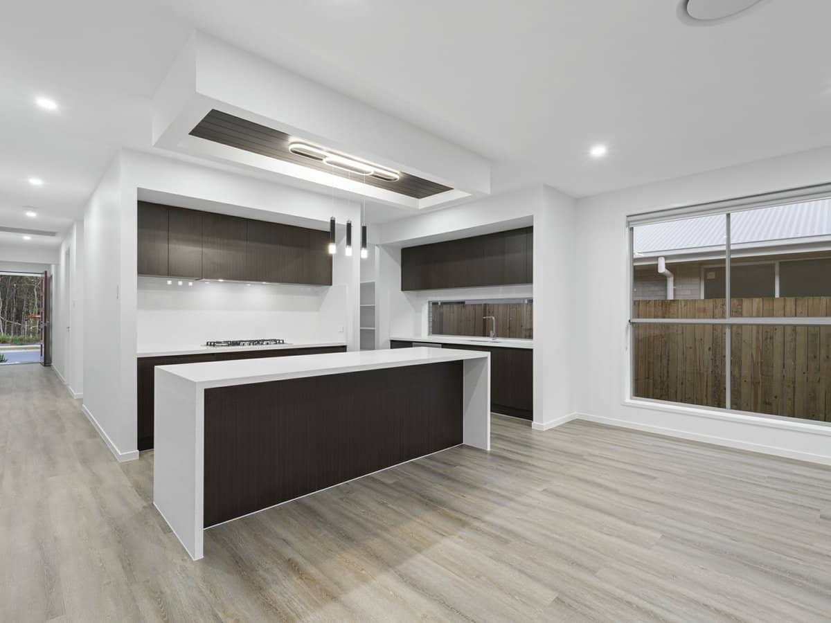 43 Endeavour Circuit, SOUTH MACLEAN - Thumbnail 6