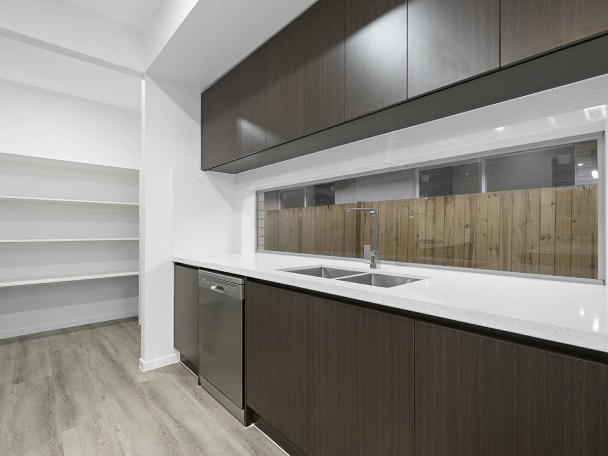 43 Endeavour Circuit, SOUTH MACLEAN - Thumbnail 9