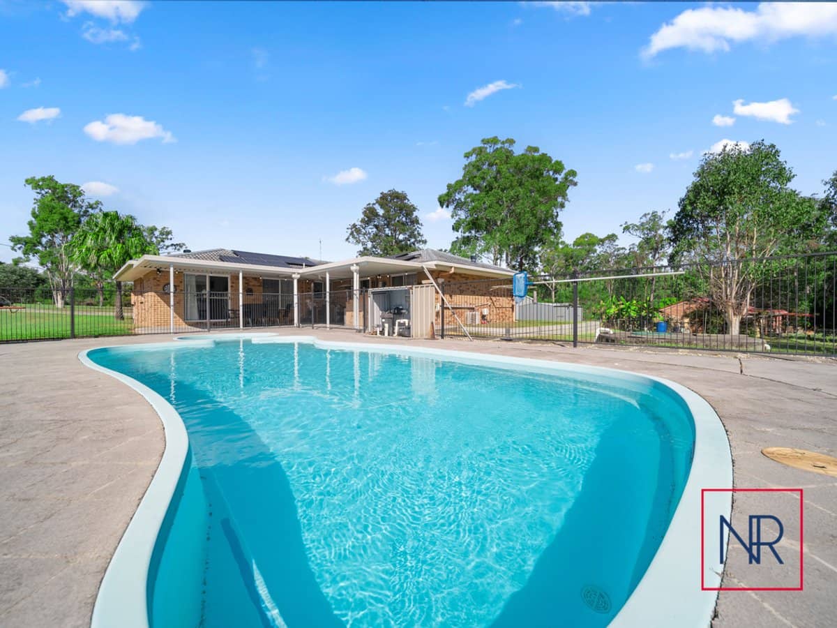 251-255 Flesser Road, CHAMBERS FLAT - Thumbnail 1