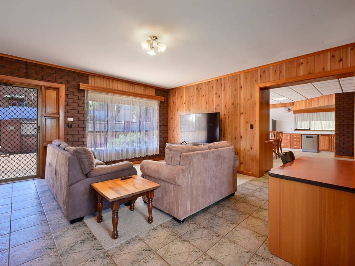 2 Tottenham Road, PORT AUGUSTA - Thumbnail 2