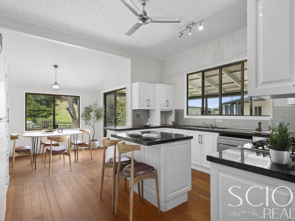 308 Mullins Creek Road, GOOMBOORIAN - Thumbnail 8