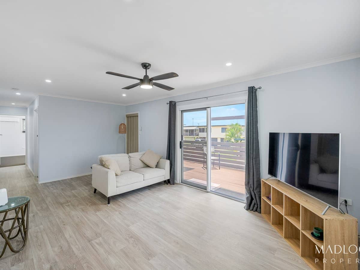 6 Campbell Street, CLINTON - Thumbnail 4