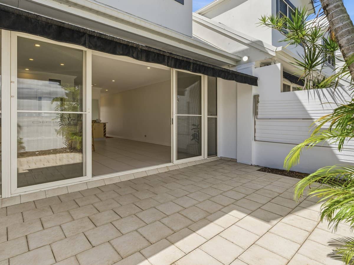 103 Salerno Street, Surfers Paradise - Thumbnail 18