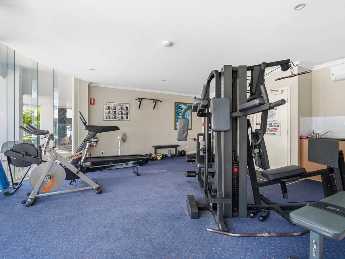 103 Salerno Street, Surfers Paradise - Thumbnail 27