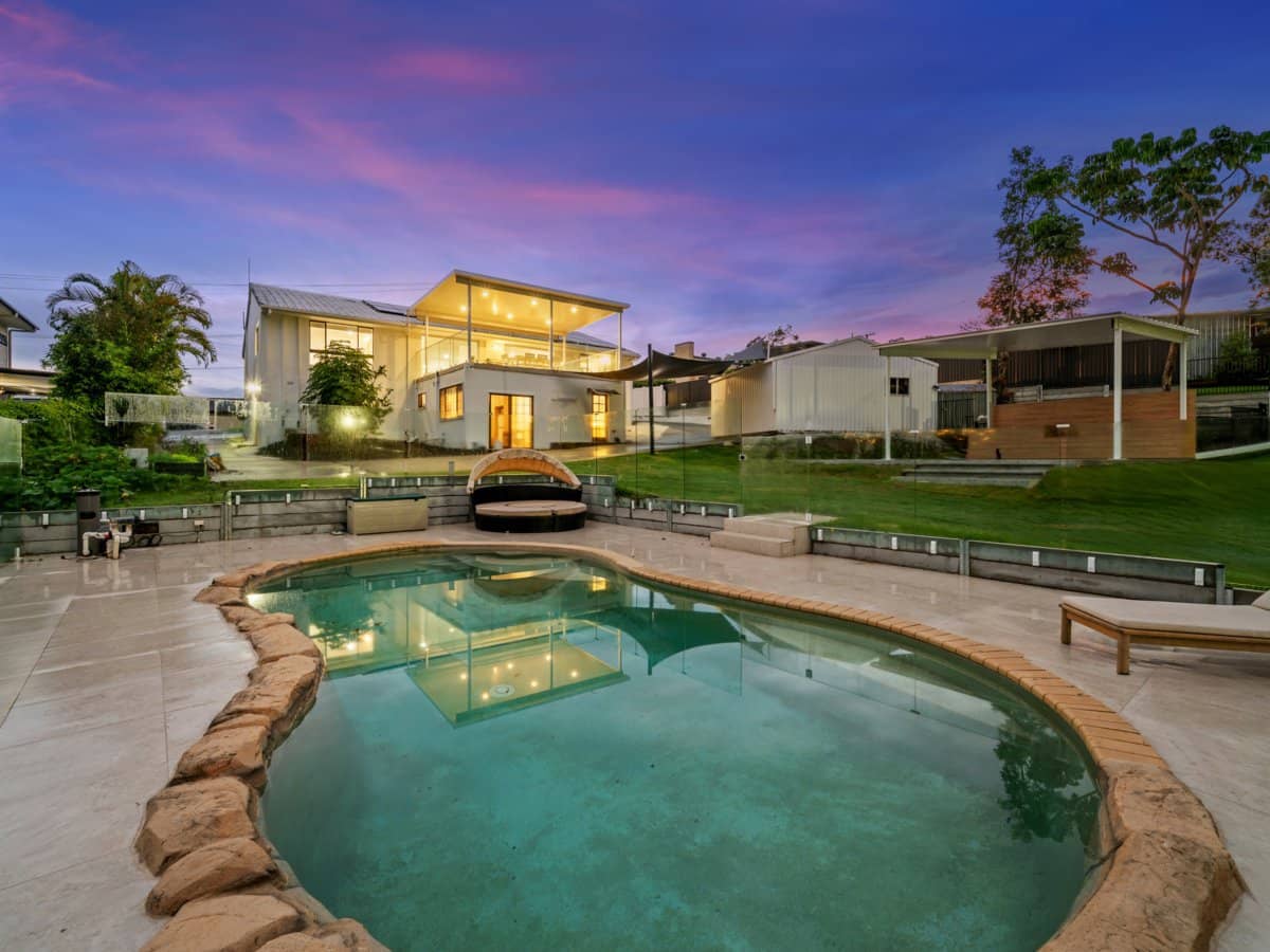 13 Quambone Street, WORONGARY - Thumbnail 1