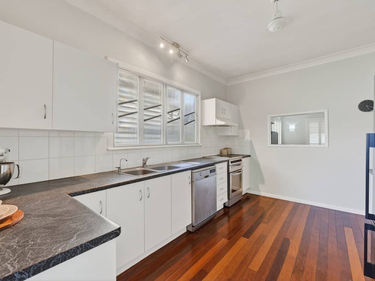 18 Tyrrell Street, GULLIVER - Thumbnail 7