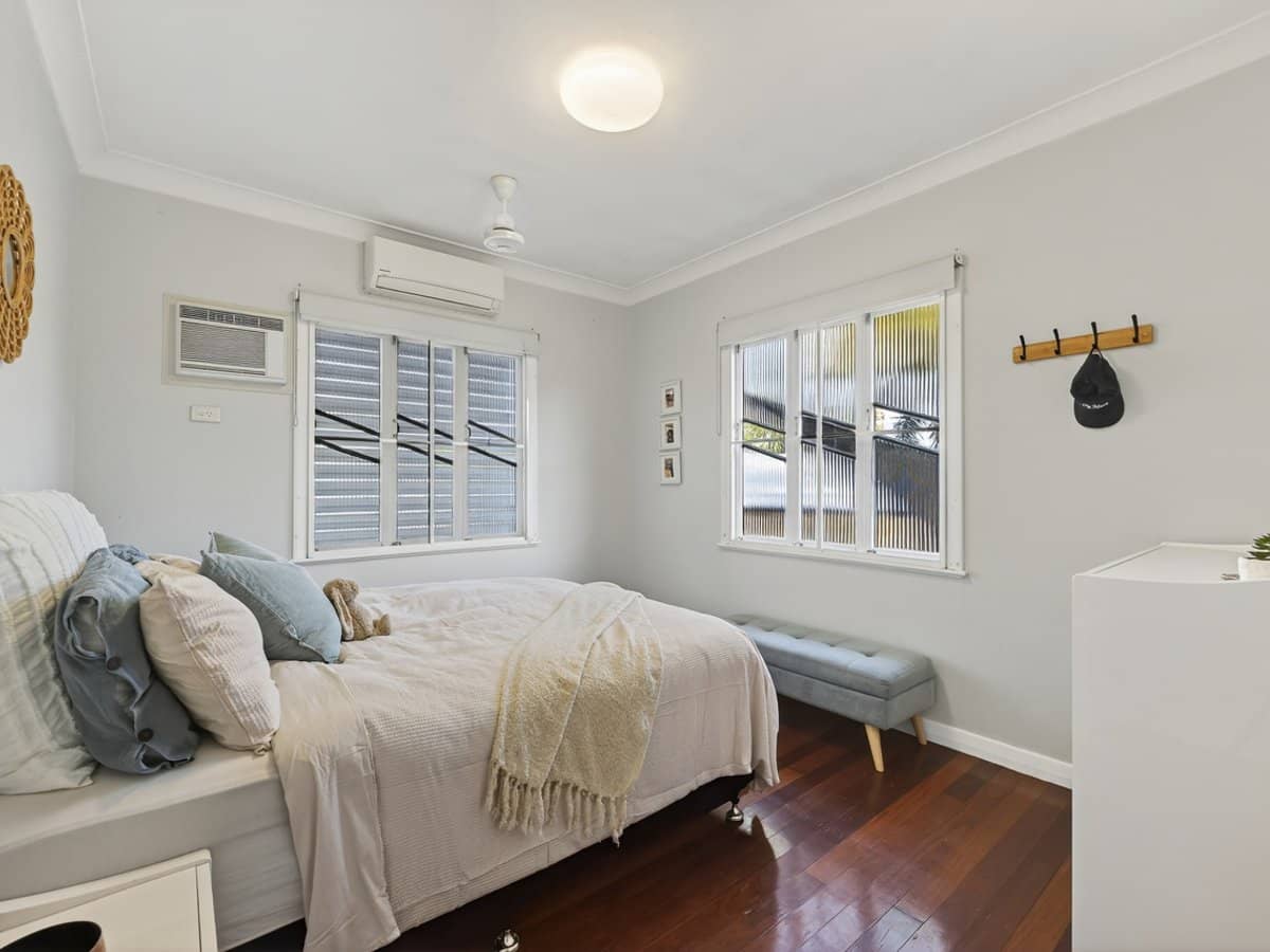 18 Tyrrell Street, GULLIVER - Thumbnail 13