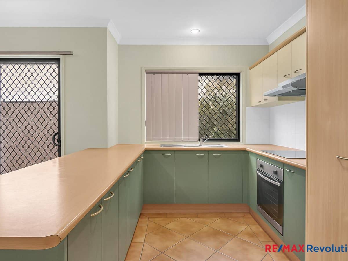 52 Daw Road, RUNCORN - Thumbnail 3