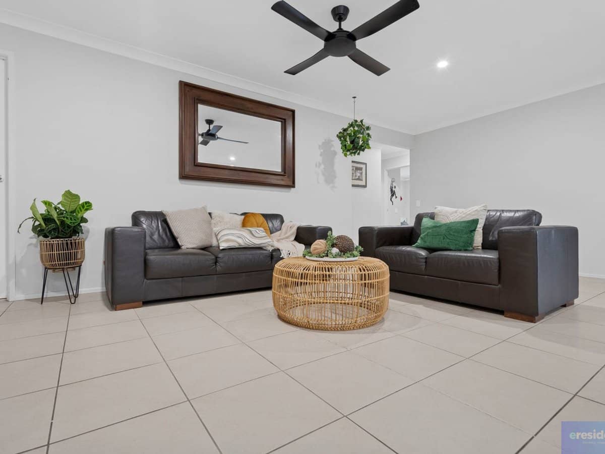 12 Kakadu Street, Parkinson - Thumbnail 3