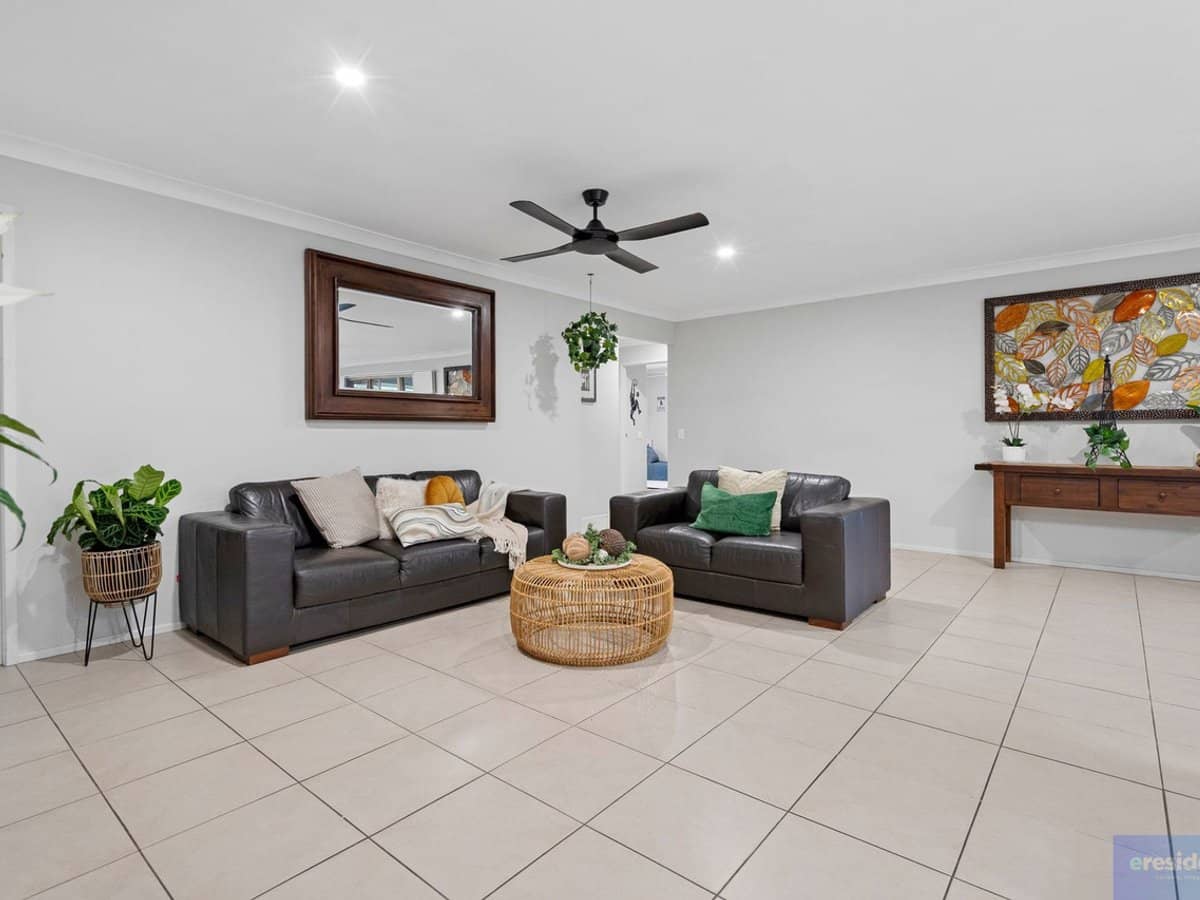 12 Kakadu Street, Parkinson - Thumbnail 4