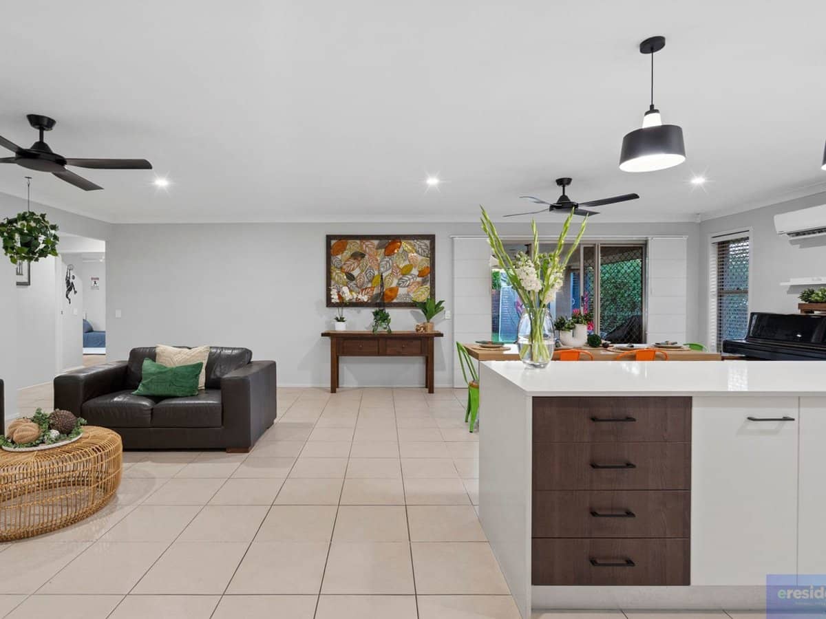 12 Kakadu Street, Parkinson - Thumbnail 5