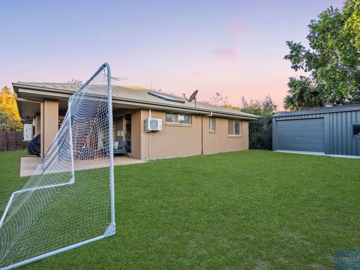 12 Kakadu Street, Parkinson - Thumbnail 23