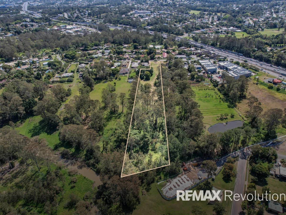 18 Springlands Drive, SLACKS CREEK - Thumbnail 4