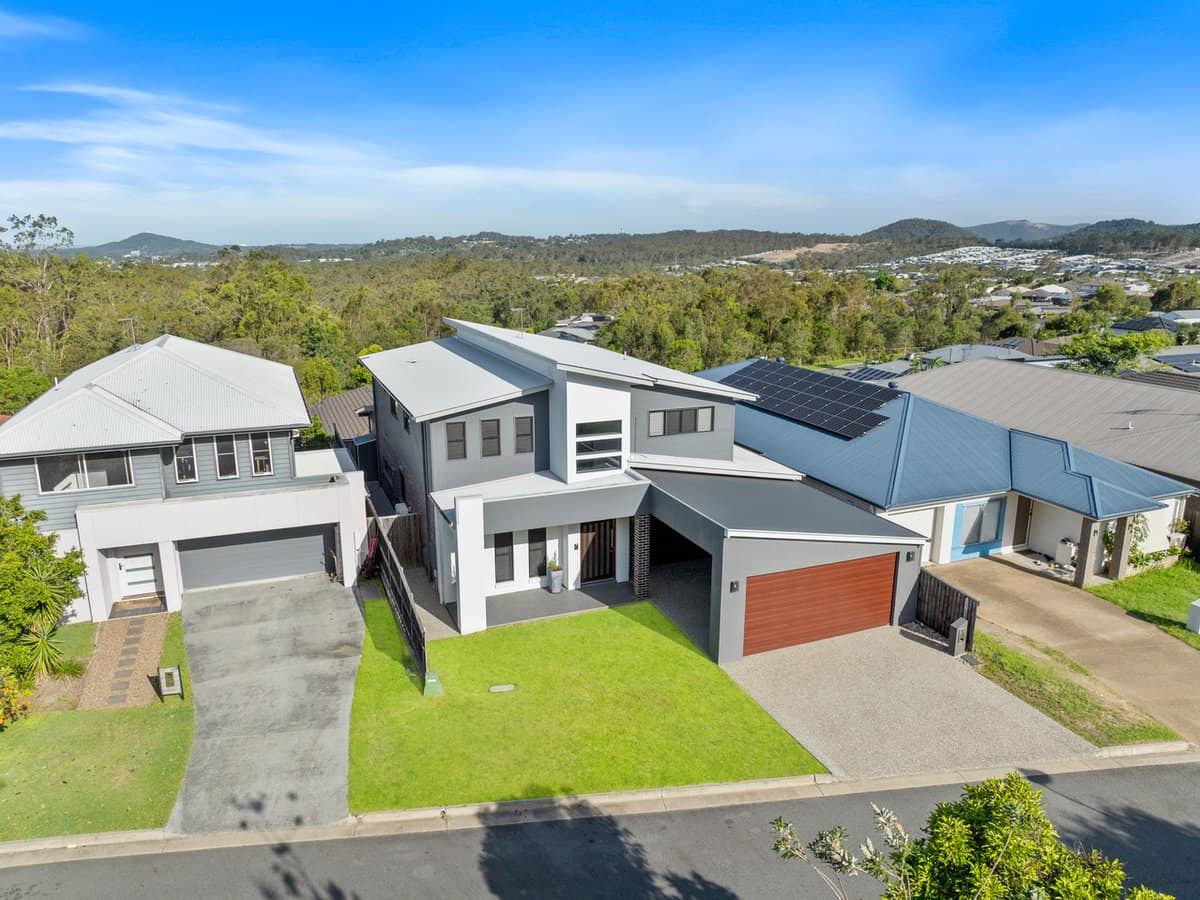 32 Meander Circuit, HOLMVIEW - Thumbnail 1