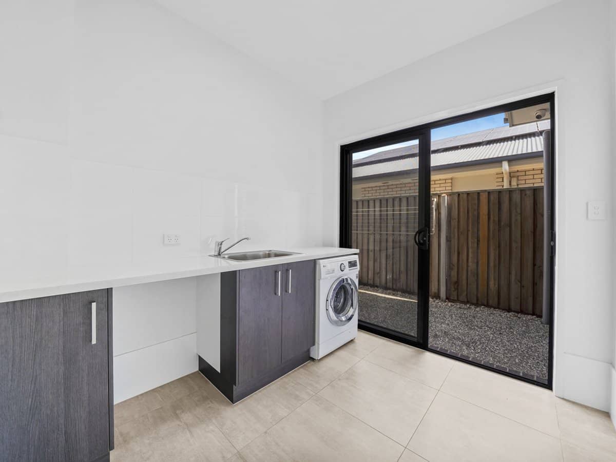 32 Meander Circuit, HOLMVIEW - Thumbnail 25