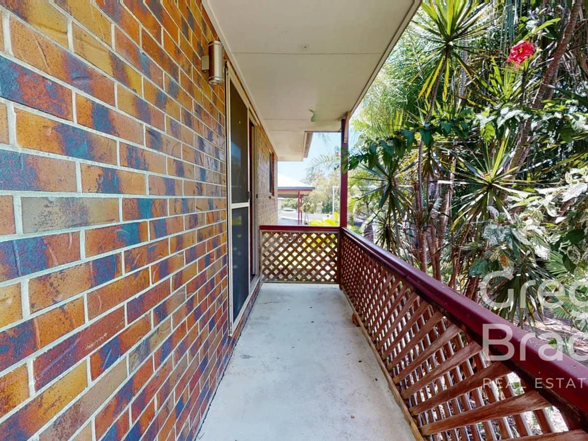 50 West Street, SARINA - Thumbnail 13