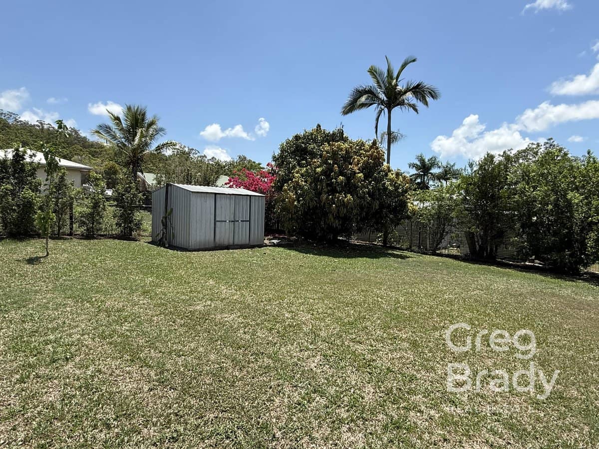 50 West Street, SARINA - Thumbnail 17