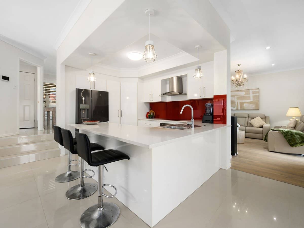 41 Maltravers Drive, ARUNDEL - Thumbnail 10