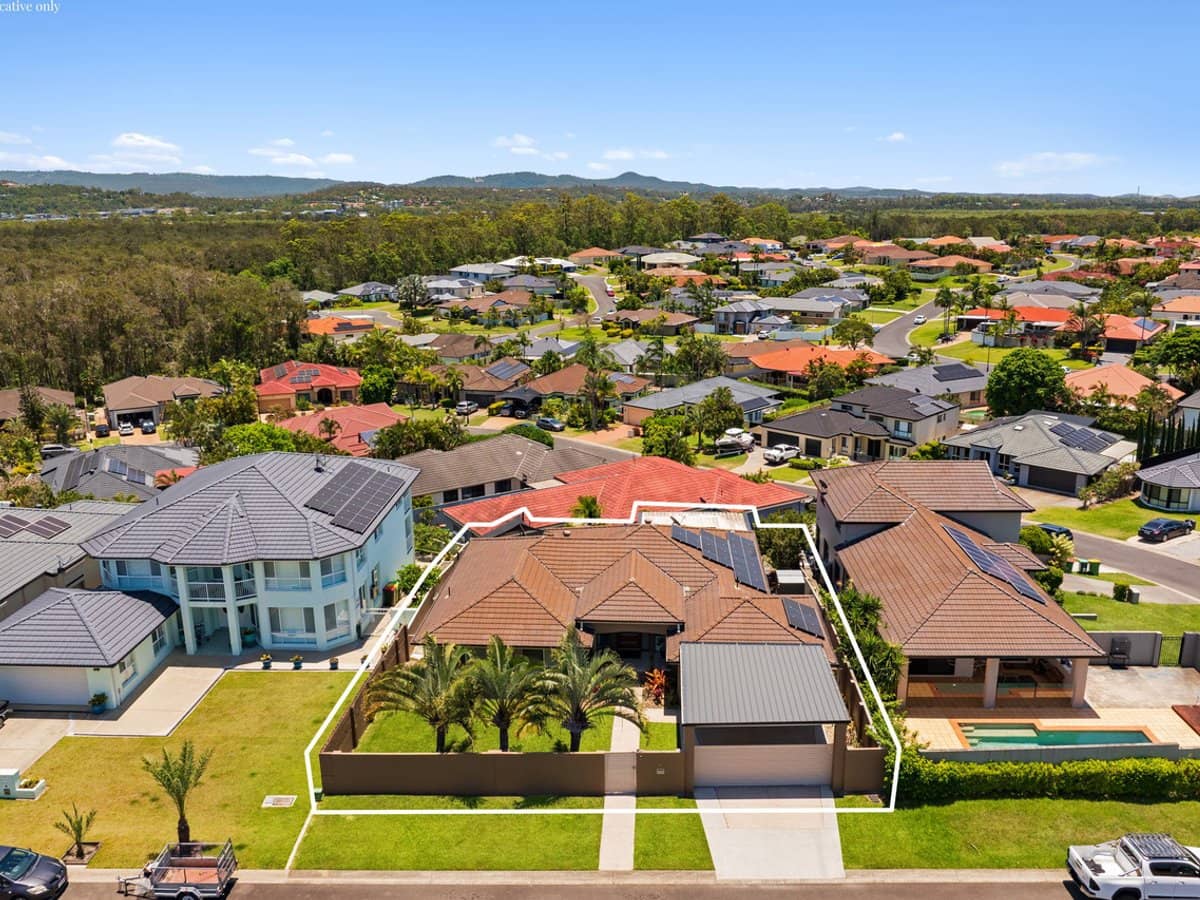 41 Maltravers Drive, ARUNDEL - Thumbnail 22