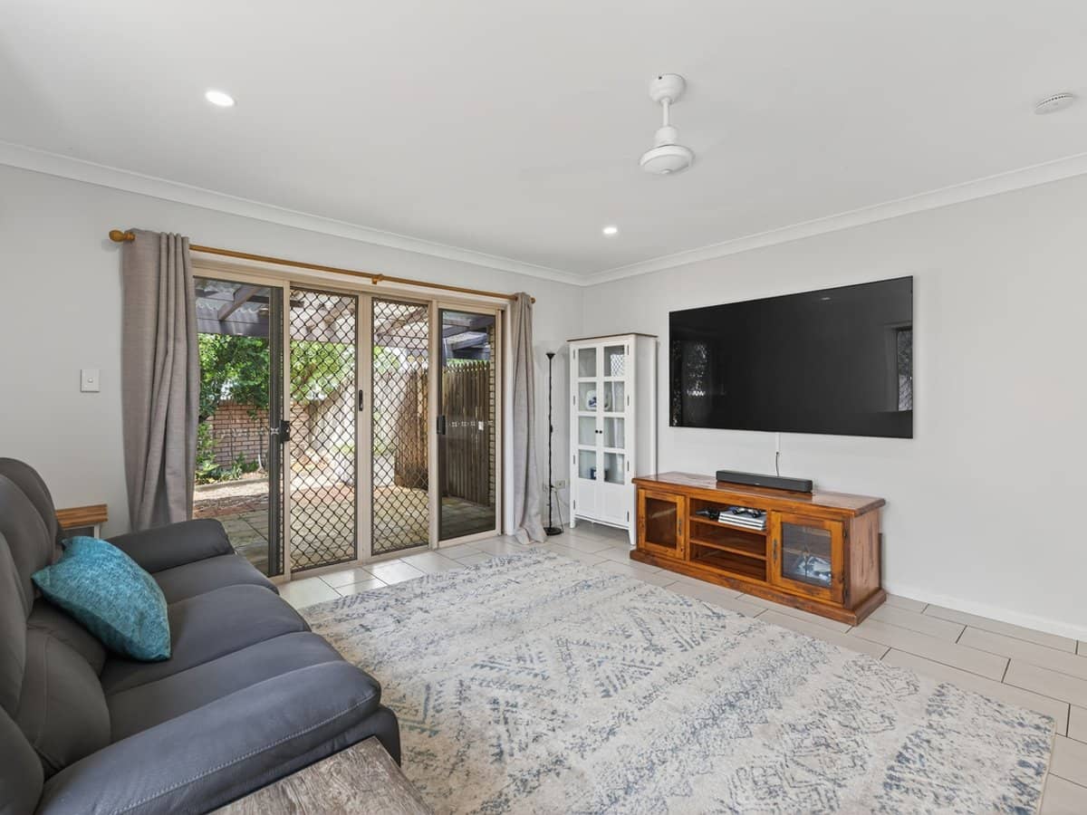 62-64 Bowen Road, ROSSLEA - Thumbnail 5
