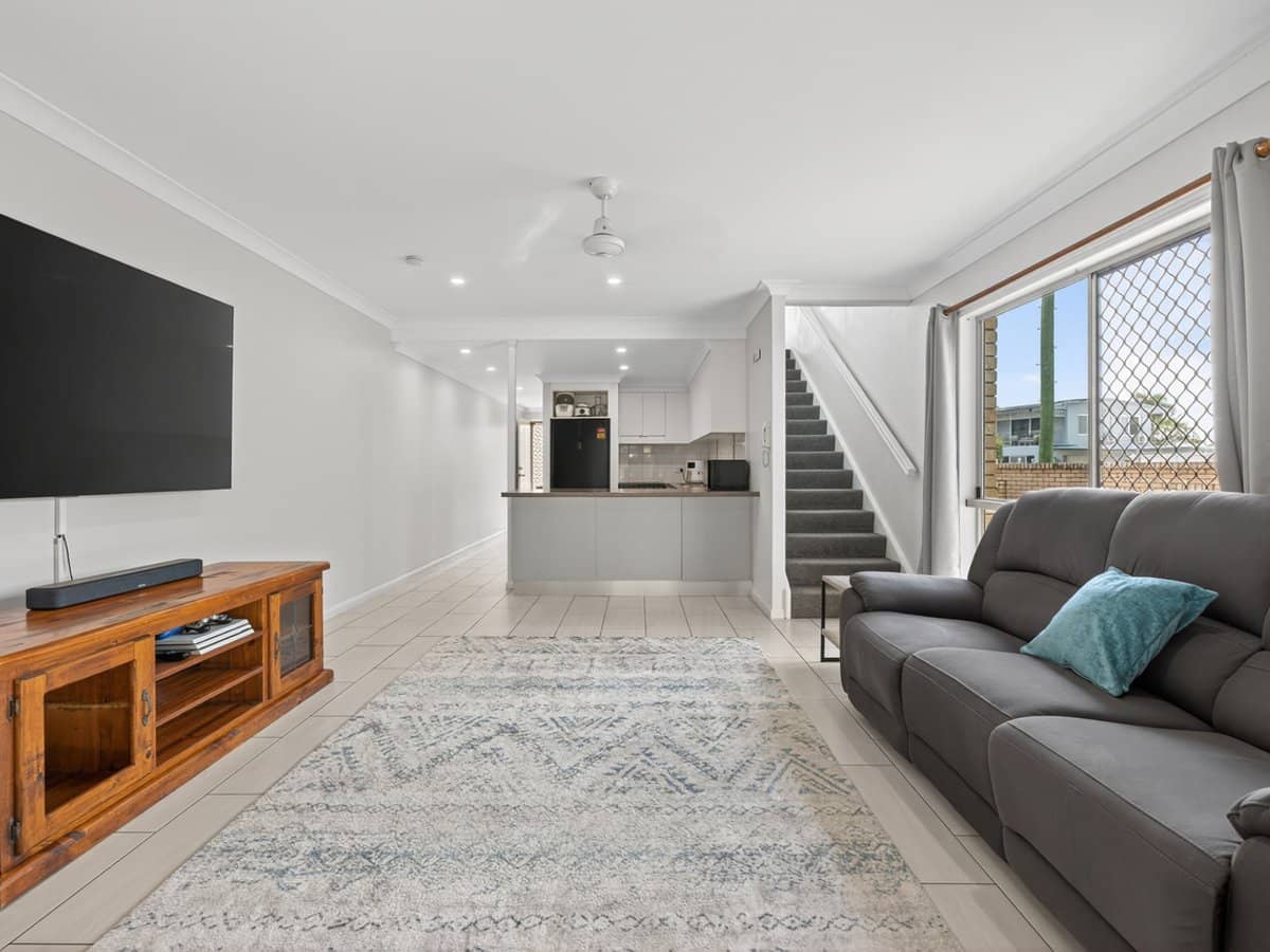 62-64 Bowen Road, ROSSLEA - Thumbnail 6