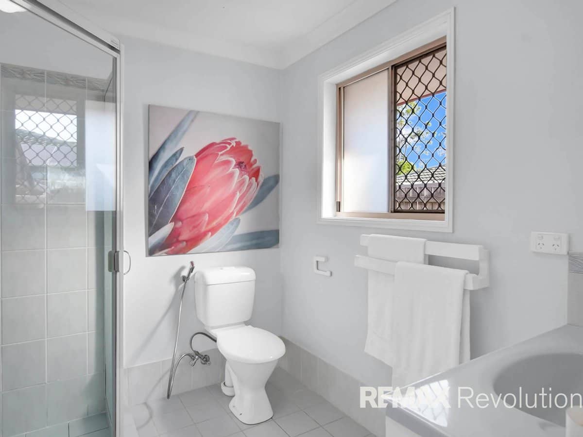 21 Noosa Court, HILLCREST - Thumbnail 3