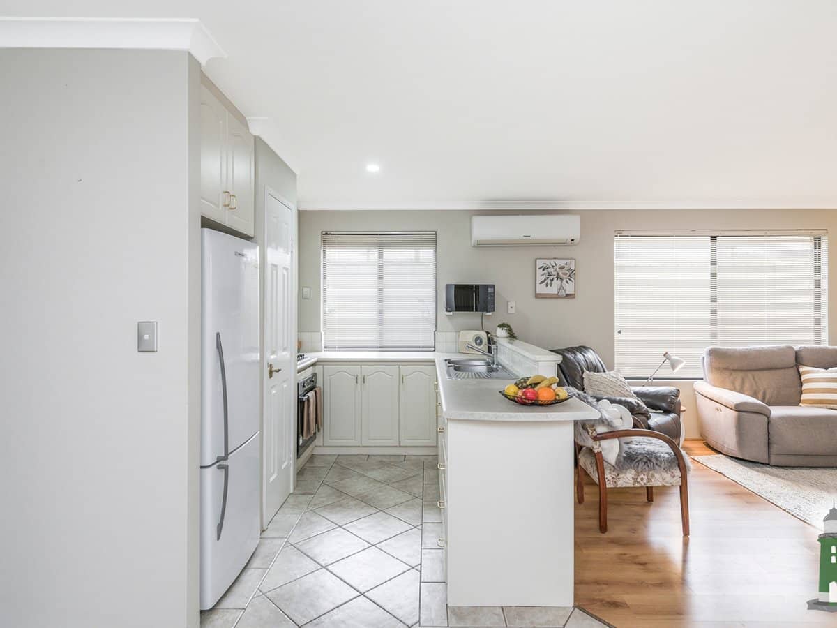 242 Beechboro Road North, BAYSWATER - Thumbnail 3