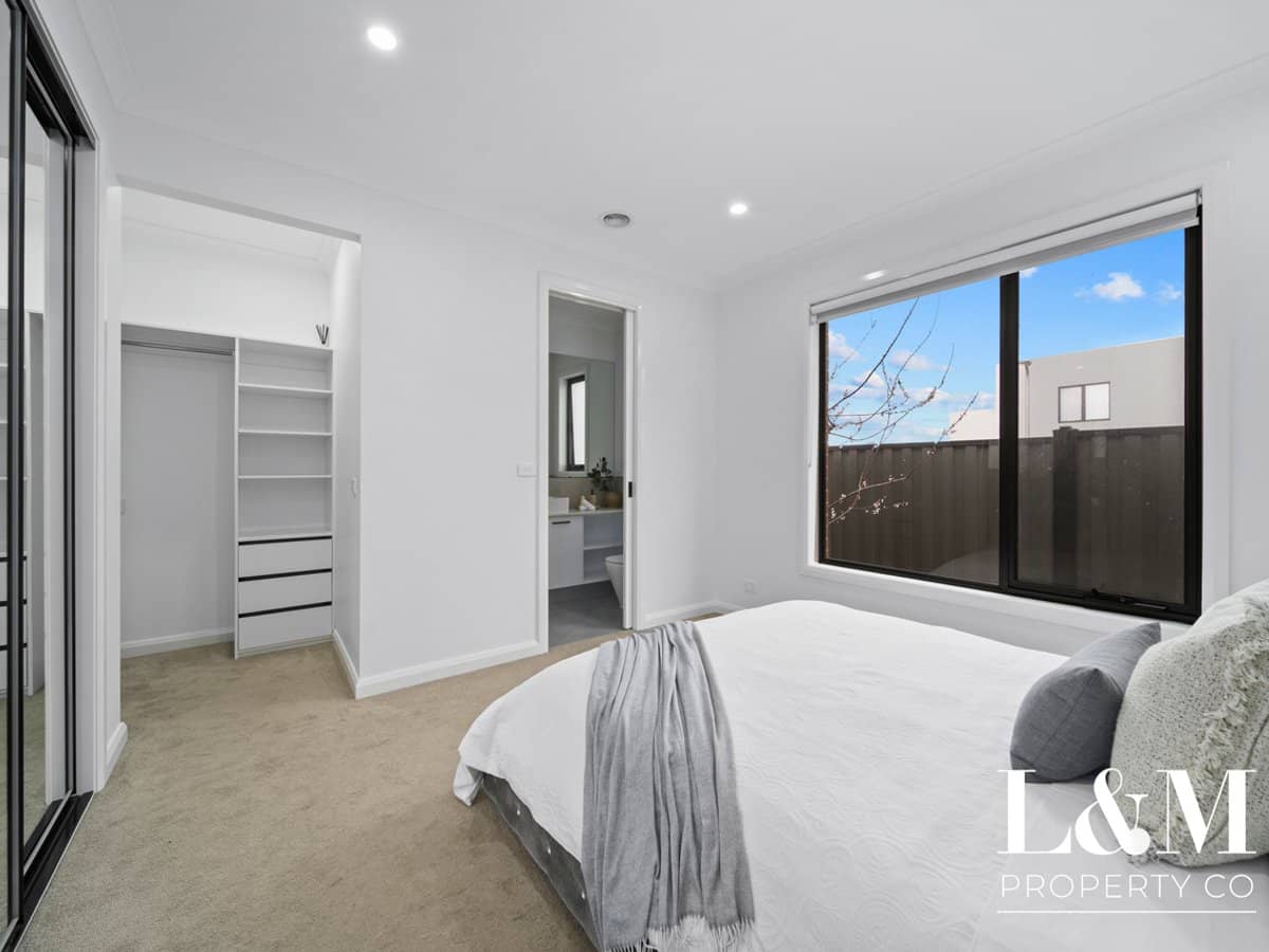 93 Juscelina Drive, CRAIGIEBURN - Thumbnail 5