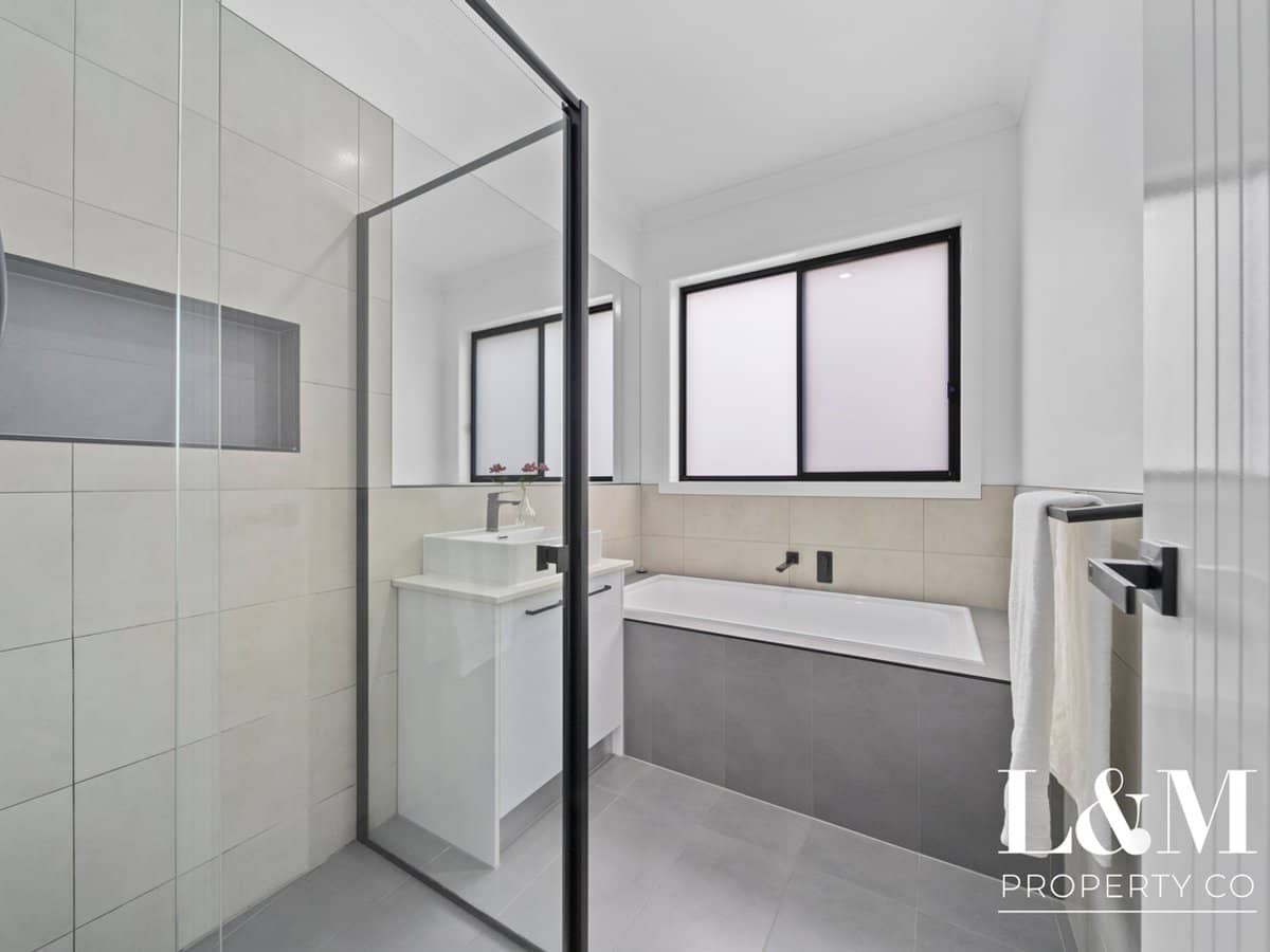 93 Juscelina Drive, CRAIGIEBURN - Thumbnail 8