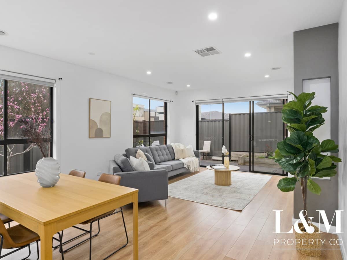 93 Juscelina Drive, CRAIGIEBURN - Thumbnail 14