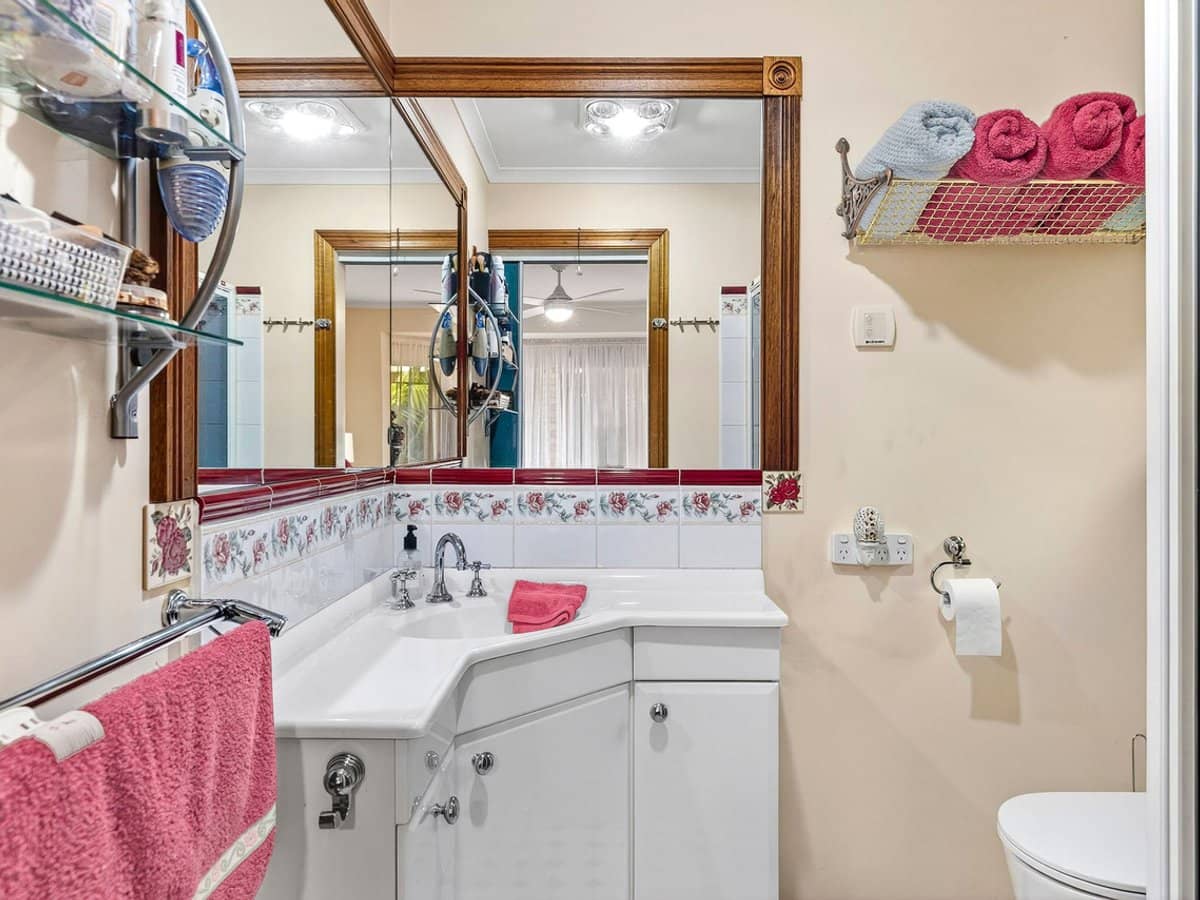 9 Leslie Court, HILLSIDE - Thumbnail 11