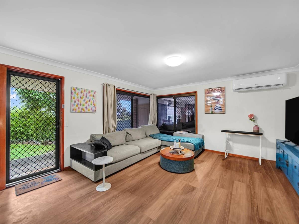 12 Jeffrey Court, MOUNT WARREN PARK - Thumbnail 14
