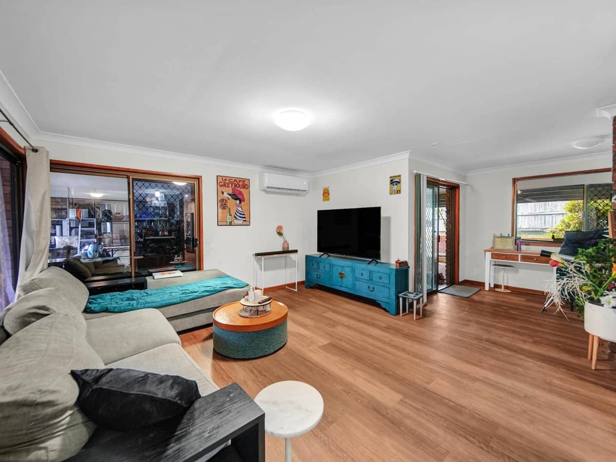 12 Jeffrey Court, MOUNT WARREN PARK - Thumbnail 15