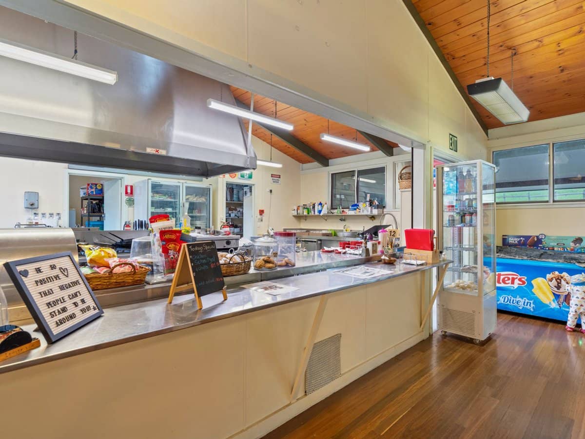 2745 Christmas Creek Road, LAMINGTON - Thumbnail 26