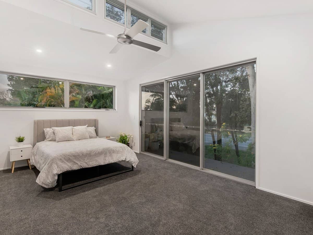 11 Karratha Court, MERMAID WATERS - Thumbnail 21