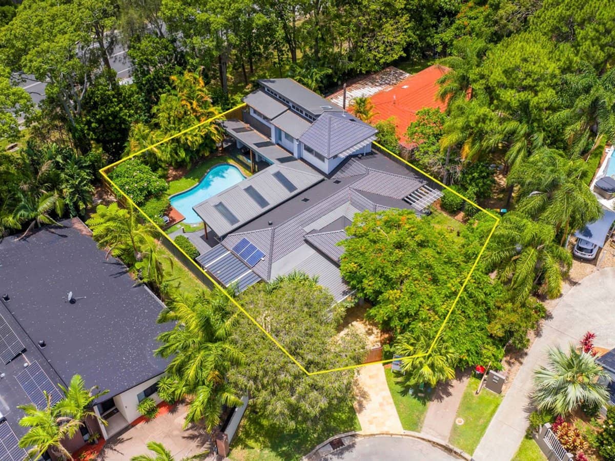 11 Karratha Court, MERMAID WATERS - Thumbnail 12