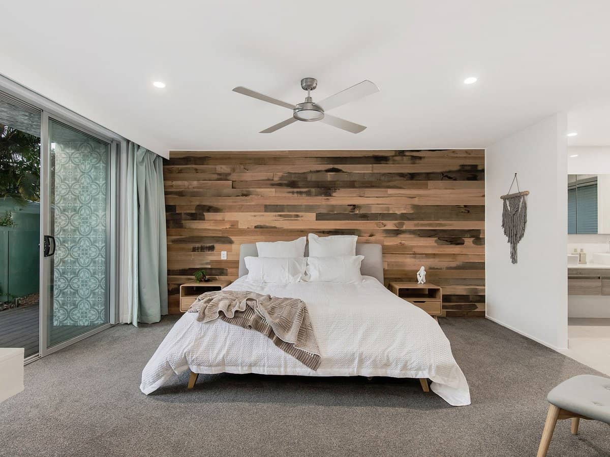 11 Karratha Court, MERMAID WATERS - Thumbnail 16