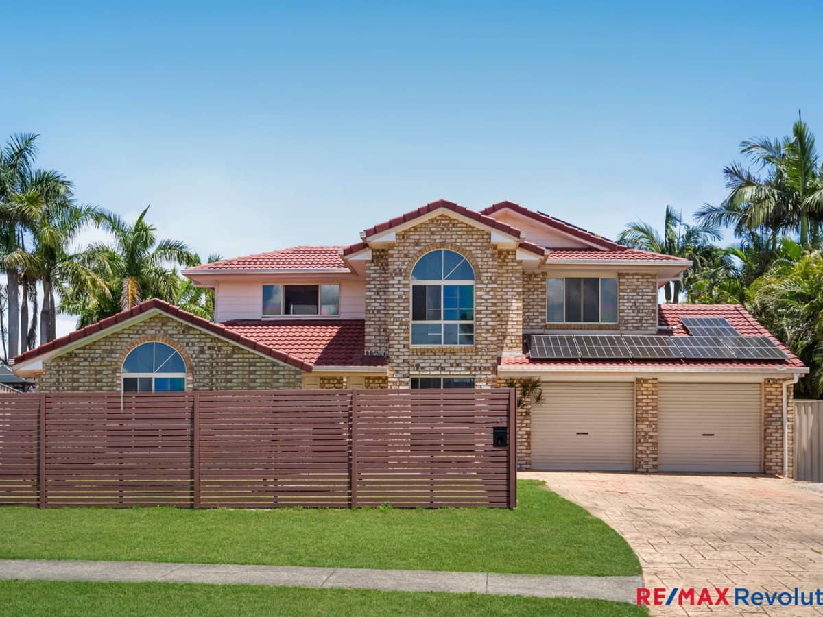 51 St Andrews Drive, CORNUBIA - Thumbnail 2