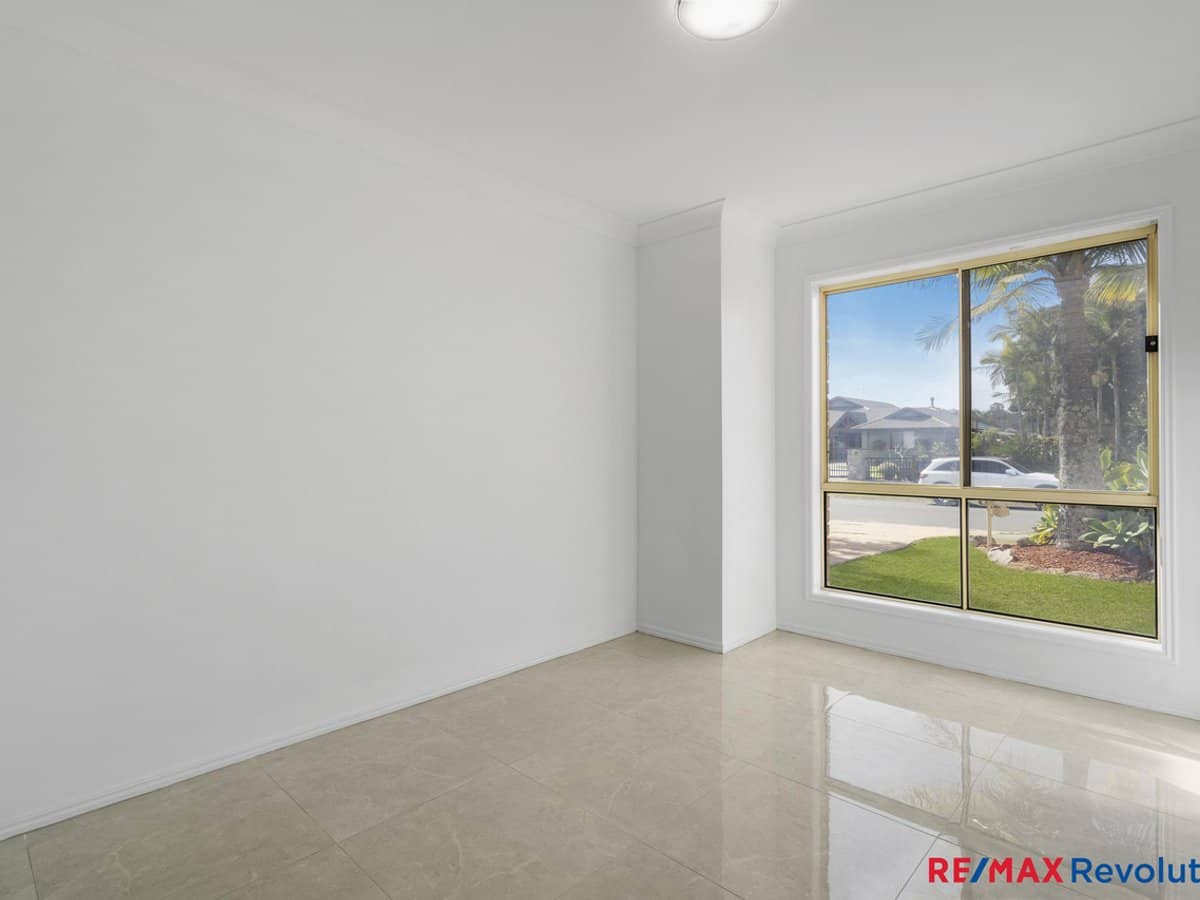 51 St Andrews Drive, CORNUBIA - Thumbnail 19