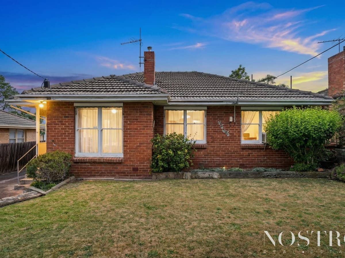 84 Whitelaw Street, RESERVOIR - Thumbnail 2