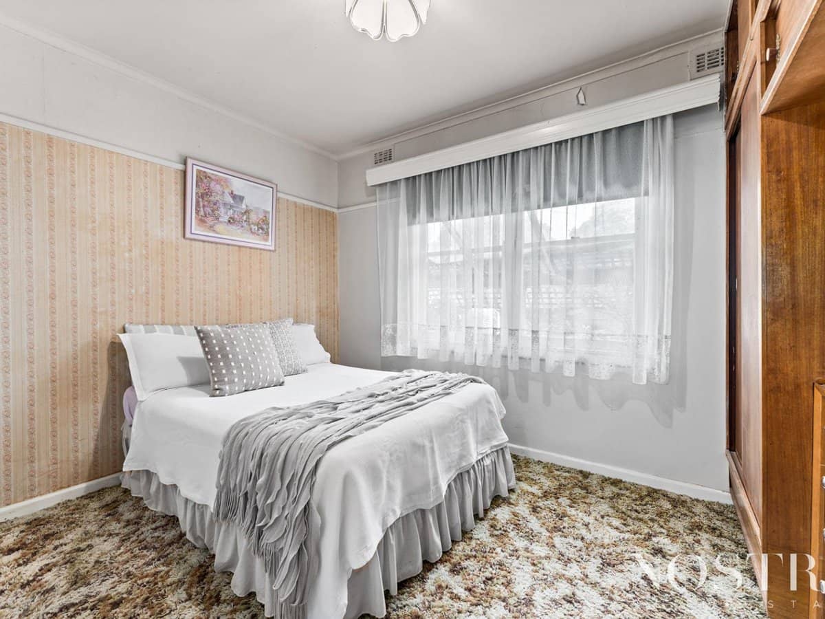 84 Whitelaw Street, RESERVOIR - Thumbnail 9